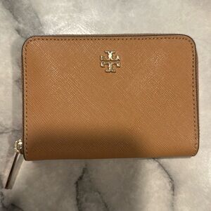 Tory Burch wallet